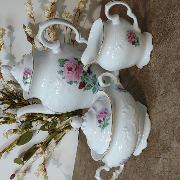 Vintage  Royal Vienna Poland Large Tea Pot and Cream and Sugar Set - Picture 6 of 17